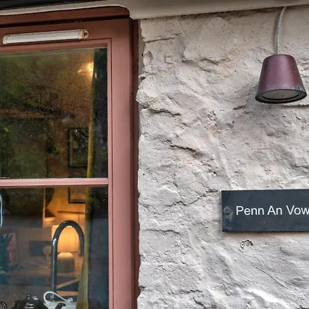 Finest Retreats - Penn An Vownder